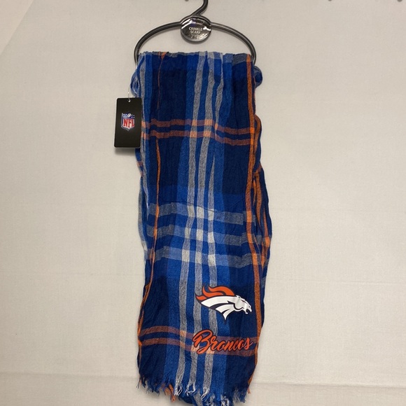 NFL Broncos crinkle scarf - Picture 2 of 6
